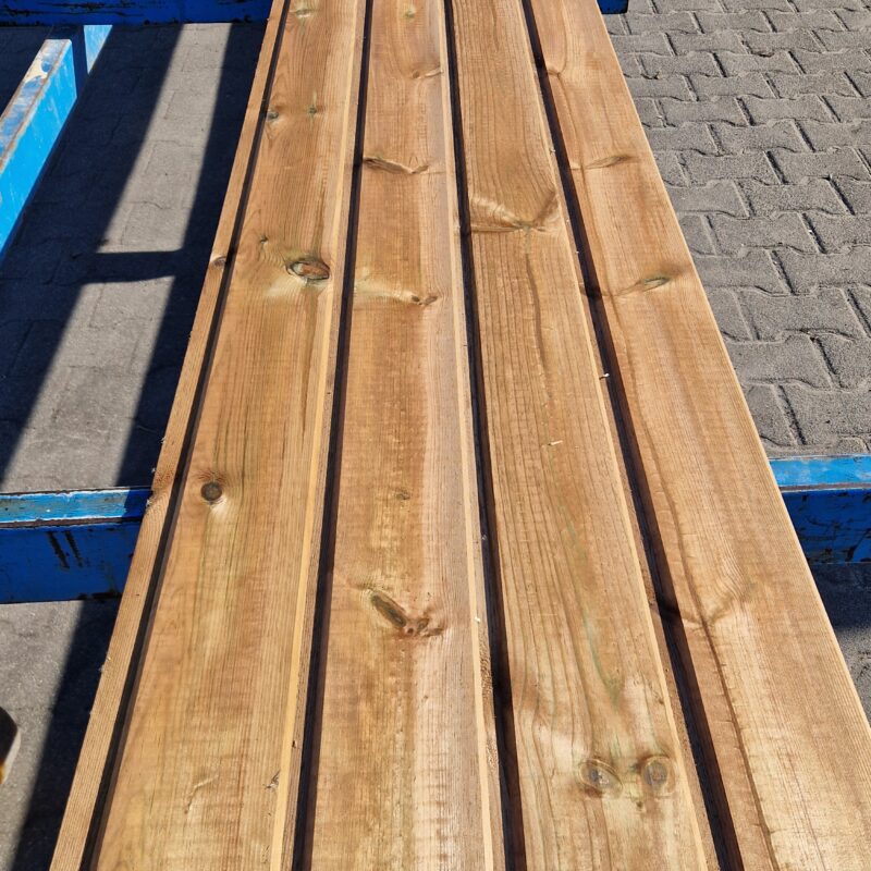 Boazeria sosnowa 18mm impregnowana